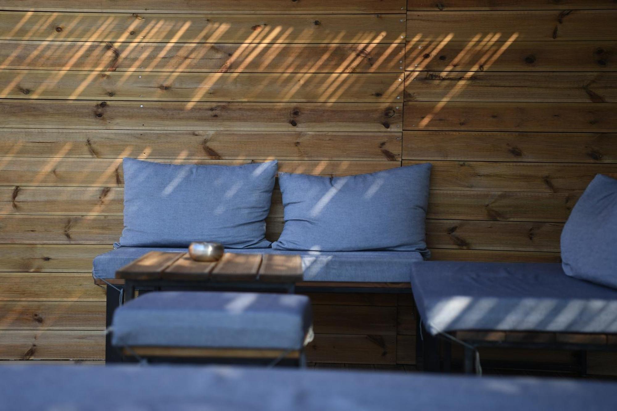 Nostos Beachfront Apartments & Studios 아기오스 이오니스 외부 사진