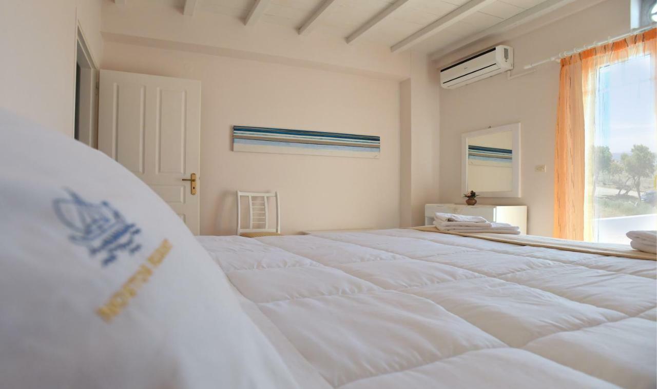 Nostos Beachfront Apartments & Studios 아기오스 이오니스 외부 사진